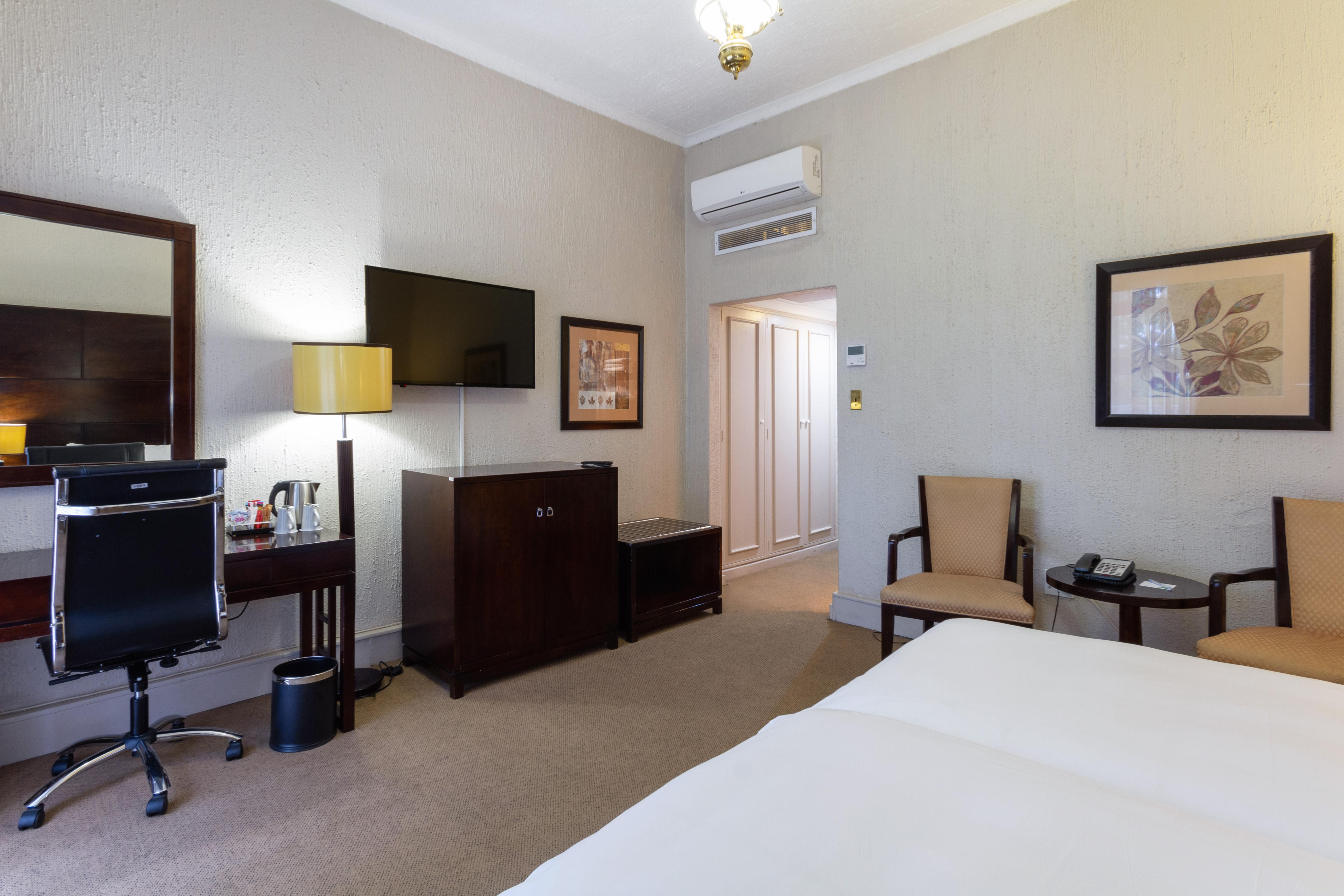 Holiday Inn - Johannesburg Sunnyside Park, An Ihg Hotel Экстерьер фото