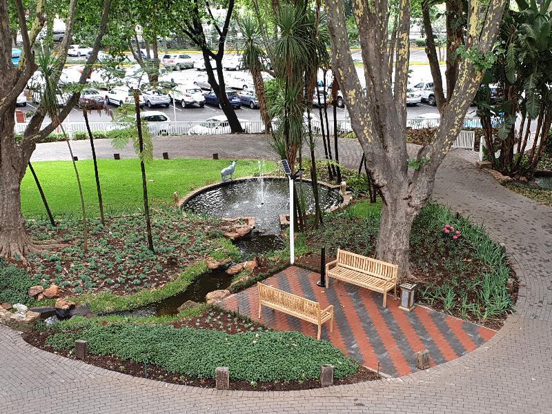 Holiday Inn - Johannesburg Sunnyside Park, An Ihg Hotel Экстерьер фото